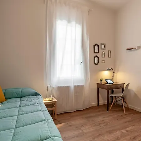 Iris * بولونيا